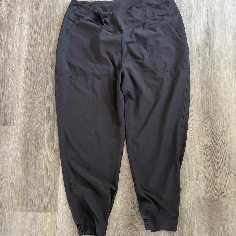 Patagonia women’s joggers